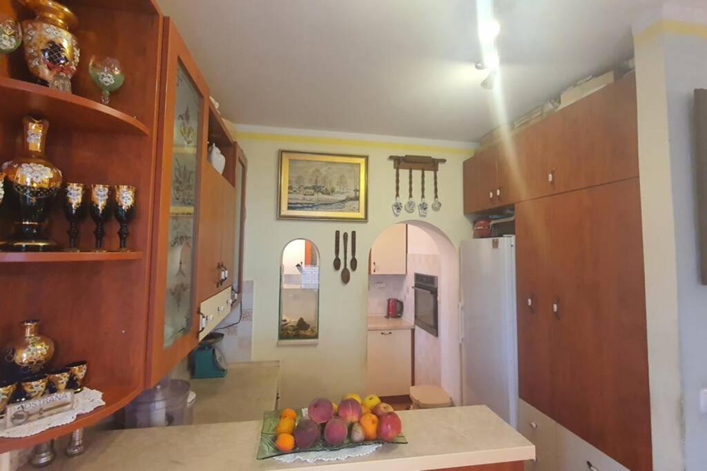 Apartment Diva Deluxe Подстрана Экстерьер фото